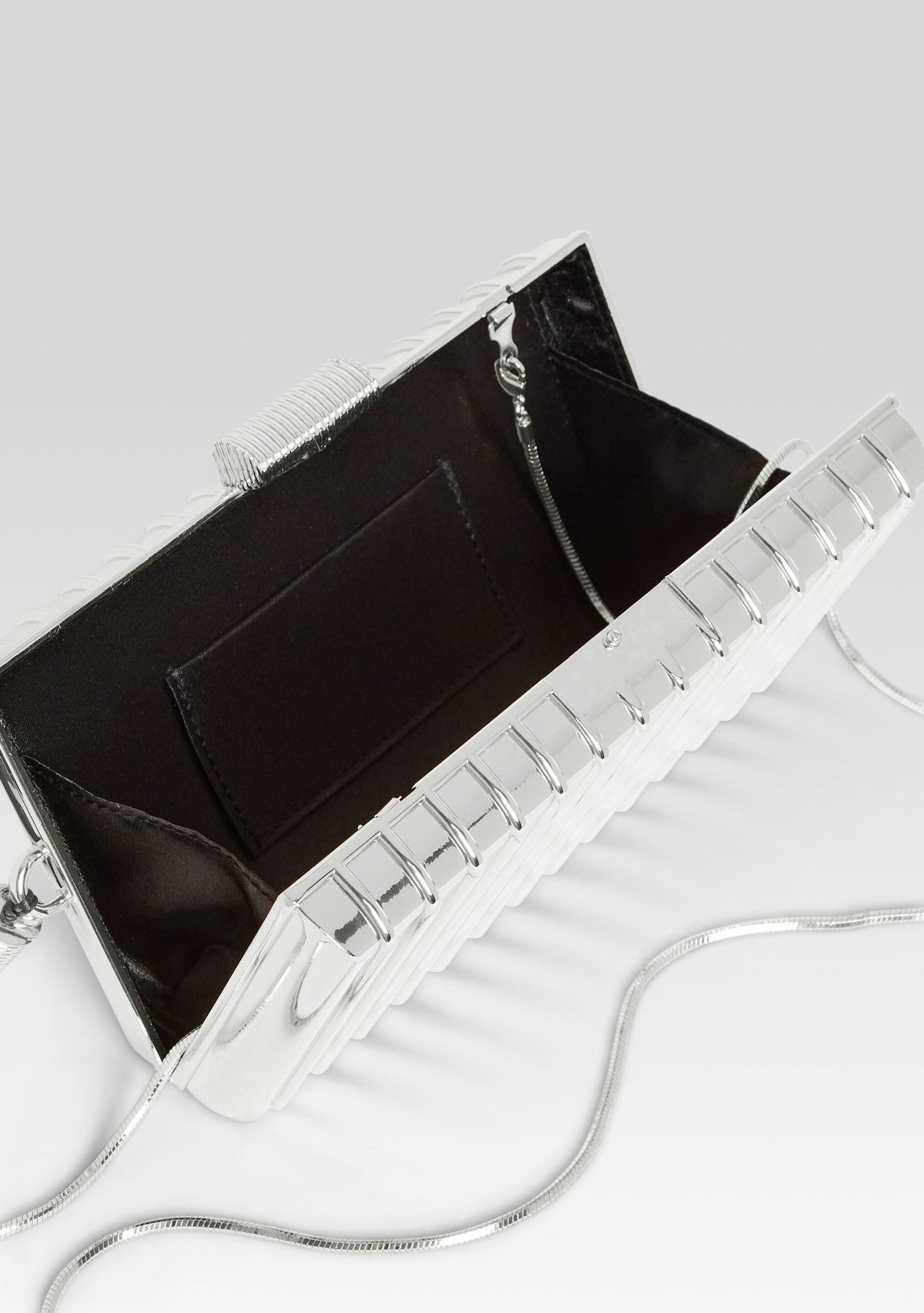 Amalia Clutch