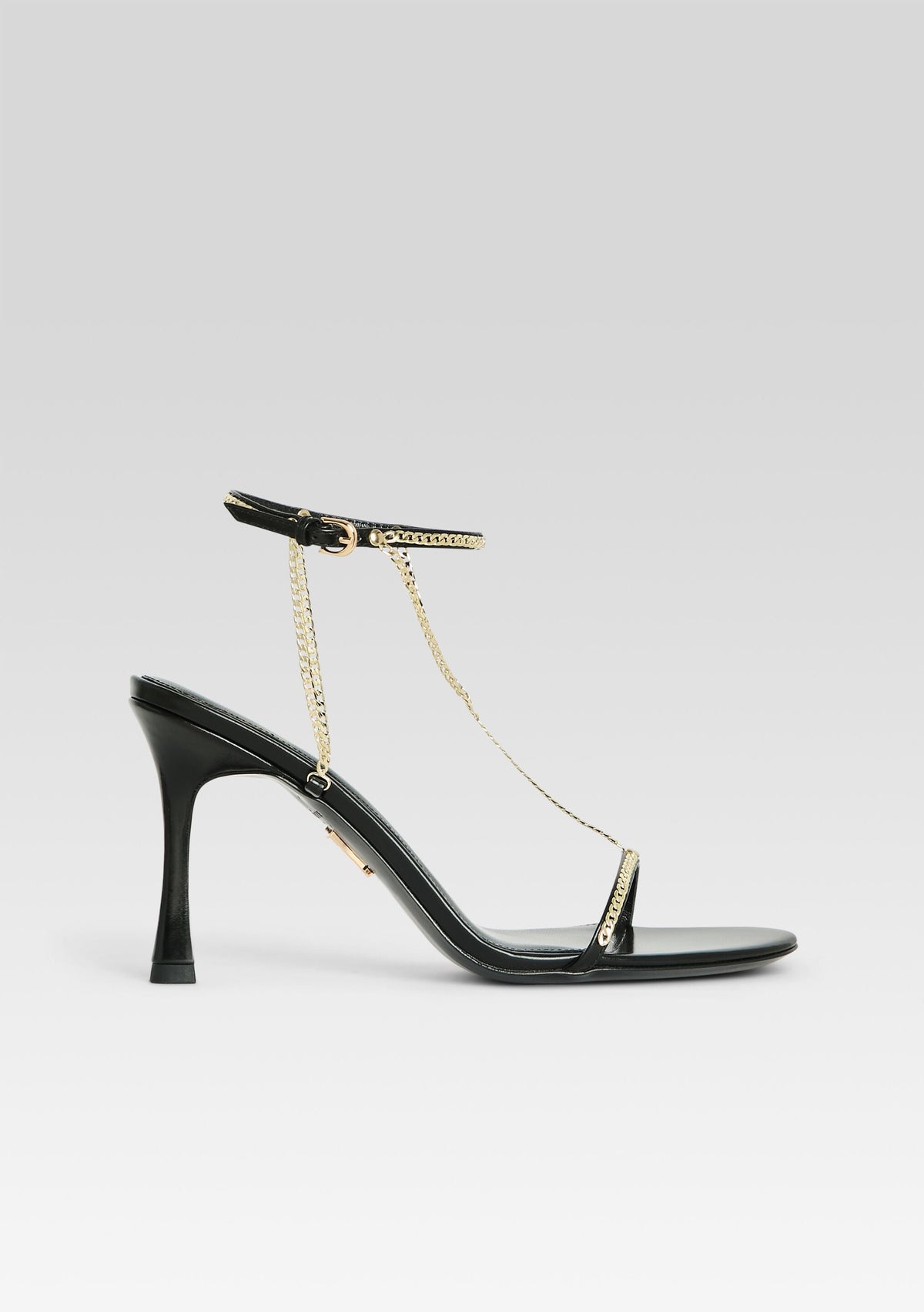 Finny Sandal